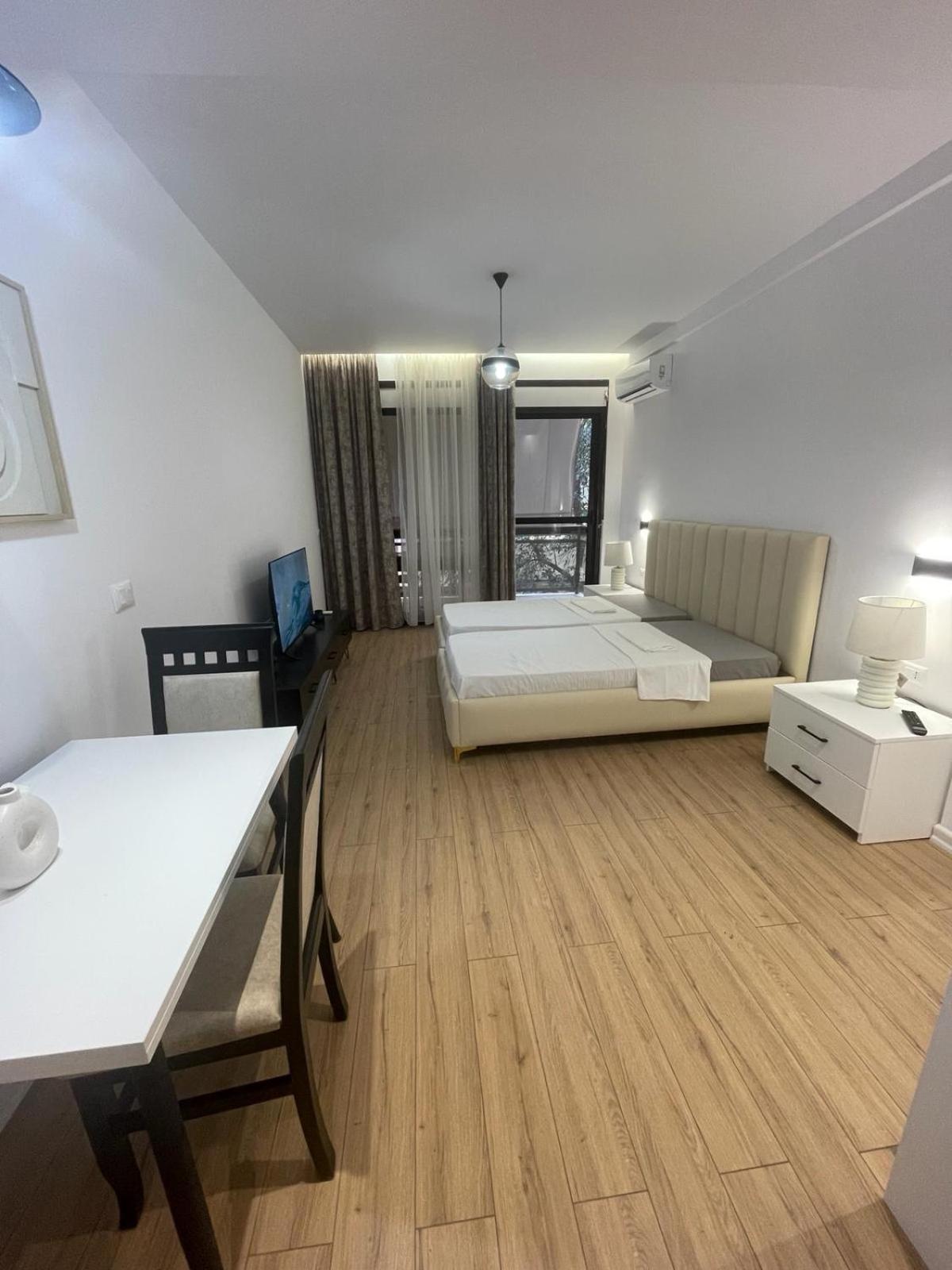 Suite Dolce Vita Tirana Exteriör bild